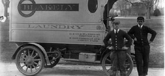Blakely Laundry Company wagon :: Click to see a larger version